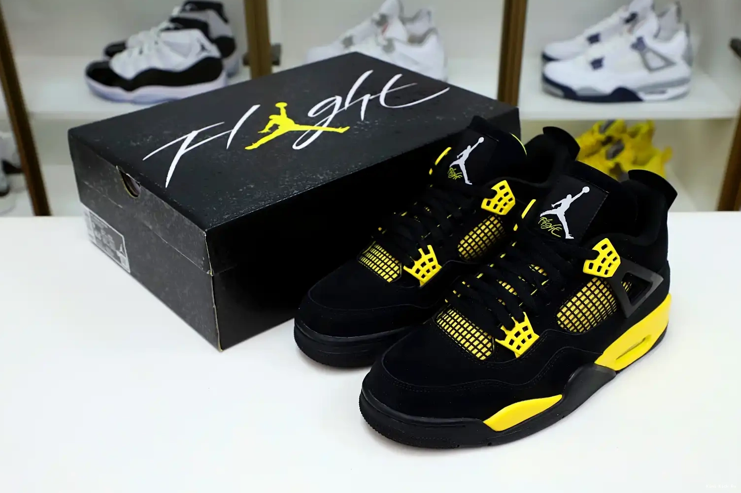 Jordan4 Kimikick 2023 Air  Jordan thunder 0819